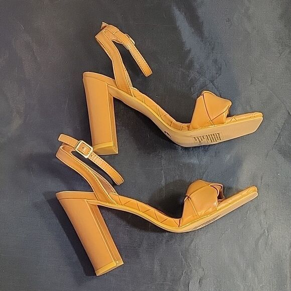 BRAND NEW FOREVER BRAIDED STRAP ADJUSTABLE BUCKLE AND ANKLE STRAPS SANDAL - Picture 12 of 15